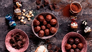 BAYRAMLARIN VAZGEÇİLMEZ ÇİKOLATASI ŞÖLEN OCTAVIA İLE AĞIZLAR TATLANIYOR