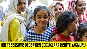 Bir Tebessüme Değer’den Çocuklara hediye yağmuru