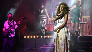 Ay Işığında Sıla