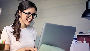 Bu sene bayramlıklar internetten alındı