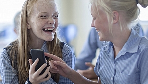 Ebeveynlerin internetteki korkusu: Siber zorbalık