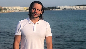 Emre Erdoğan Japonya'daki Tsugaru Boğazı’nı yüzerek geçen ilk Türk oldu