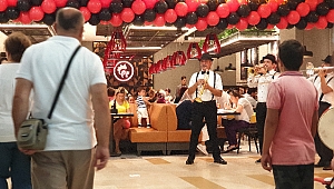 Tavuk Dünyası Sakarya’da 3. restoranını Agora AVM’de açtı