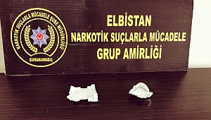 Yıllardır aranan zehir tacirleri Kahramanmaraş'ta suçüstü yakalandı 