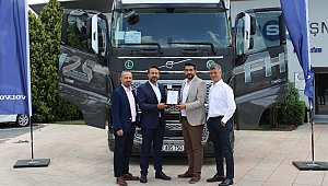 25.yıl özel konseptli Volvo FH16 Agit Nakliyat’a teslim edildi
