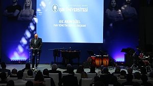 Işık’ta Akademik Yıl Prof. Dr. İlber Ortaylı’nın İlk Dersiyle Başladı