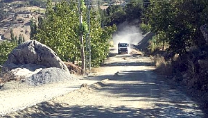 Karamanlı-Ilıca Yolu Yapılıyor