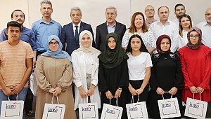 KMTSO Başkanı Zabun Tekstil Mühendislerinin İlk Dersine Katıldı