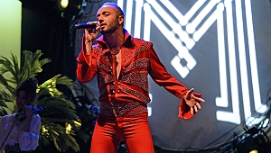 Mabel Matiz Ankara’da Hayranlarıyla Buluştu