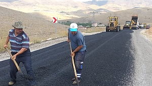 Yolların Bakımı Yapılıyor