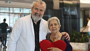 86 Yaşındaki Hastaya Aort Yırtılması Ameliyatı!