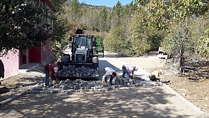 Büyükşehirden Andırın Yollarına Parke