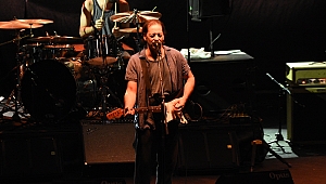 İzmir’de Duman’lı Gece