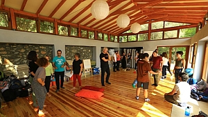 Ahır sanat atölyesine dönüştü