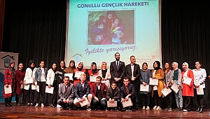 Büyükşehirden Gönüllü Gençlere Katılım Belgesi