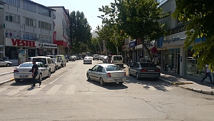 Elbistan'da Caddelerde Park Yasağına Geçiliyor