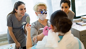 Diş Kaybı Yüzde Yaşlanmaya Neden Oluyor