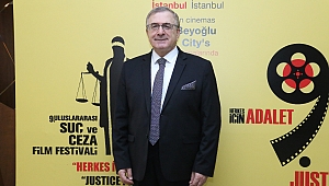 Prof. Dr. Adem Sözüer: Ana Temamız Sanal Dünyada Adalet