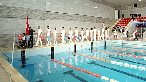 3 Aralık Dünya Engelliler Günü Yüzme Yarışları Yapıldı