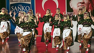 Gaziantep’in Kurtuluş Bayramı Coşkuyla Kutlandı