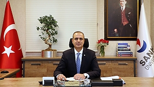 Her Gelen Yıl, Ümit Ve Sevincini De Beraberinde Getiriyor