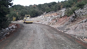 Karapınar Yolu’nda reglaj çalışmaları sürüyor