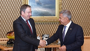 Prof. Dr. Ahmet Kırman Tataristan Cumhurbaşkanı tarafından üstün hizmet madalyasına layık görüldü