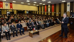 Prof. Dr. Torlak KSÜ’de Konferans Verdi