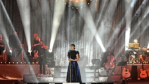 Sıla 2019'un Son Konserini Ankara'da Verdi