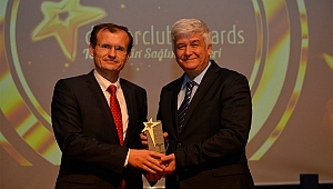 Yılın yenilikçi doktoru Prof. Dr. Ayhan Olcay oldu