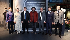 Ben, Sen, O Heykel Sergisi İle Sanatseverleri Nevmekân Sahil’de Buluşturuyor