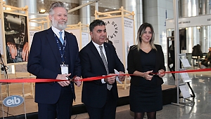 Moda Devrimi Sergisi açıldı