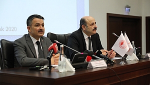 Rektör Can, Tarım ve Orman Bakanlığı ile YÖK Arasında Gerçekleştirilen Protokol İmza Törenine Katıldı