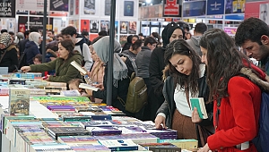 CNR milyonlarca kitabı okuyucuyla buluşturdu