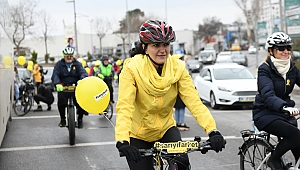 KAÇUV Çocukluk Çağı Kanserlerine Dikkat Çekmek İçin Sarıyı Fark Et Diyor