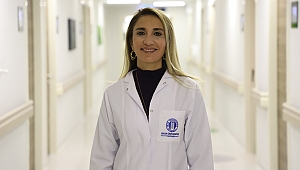 Sert Fırçalar Diş Eti Çekilmesine Neden Oluyor!