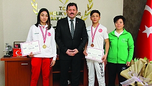Wushu’da Çifte Başarı
