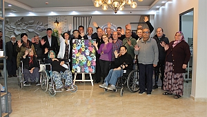 Böbrek Hastalıkları Farkındalığına Renkli İzler!