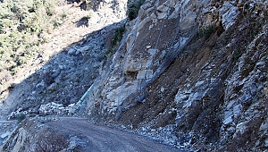 Büyükşehir’den heyelan temizliği