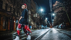 Ayben Sessizliğini Bozuyor