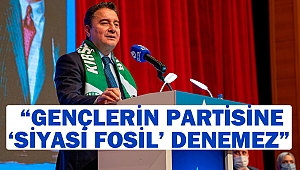  “Gençlerin partisine ‘siyasi fosil’ denemez”