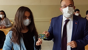 Afşin Belediyesi'nden Lise Son Sınıf Öğrencilerine Eğitim Desteği