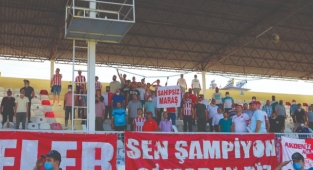 Edeler’den ‘Sahipsiz Maraş’ pankartı 