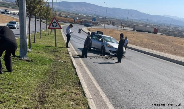 Kahramanmaraş’ta otomobil ağaca çarptı