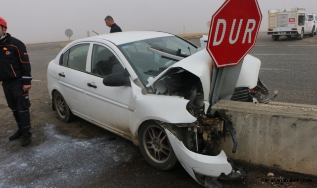 Otomobil beton bariyerlere çarptı: 1 ölü, 5 yaralı