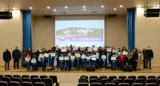 KSÜ Çocuk Üniversitesi 3. Dönem Mezunları Diplomalarını Törenle Aldı