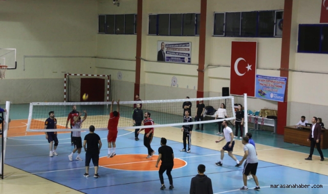 Pazarcık’ta öğretmenler voleybol turnuvası yapıldı
