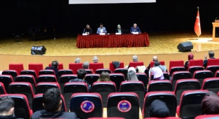 Şair, Edebiyatçı, Düşünür: Sezai Karakoç Sempozyumu Üniversitemiz Ev Sahipliğinde Gerçekleştirildi