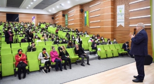 Başkan Mahçiçek, Kariyer Günleri Kapsamında Lise Öğrencileriyle Buluştu