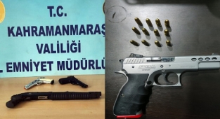 Kahramanmaraş Polisi Son Bir Hafta İçerisinde 9 Şüpheli Şahıstan, 10 Silah Ele Geçirdi